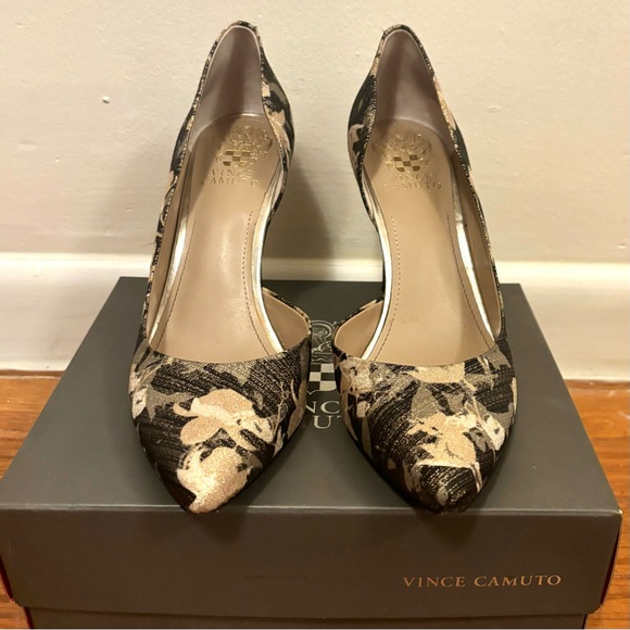 Vince Camuto Women's Camouflage Heels - Picture 5 of 6